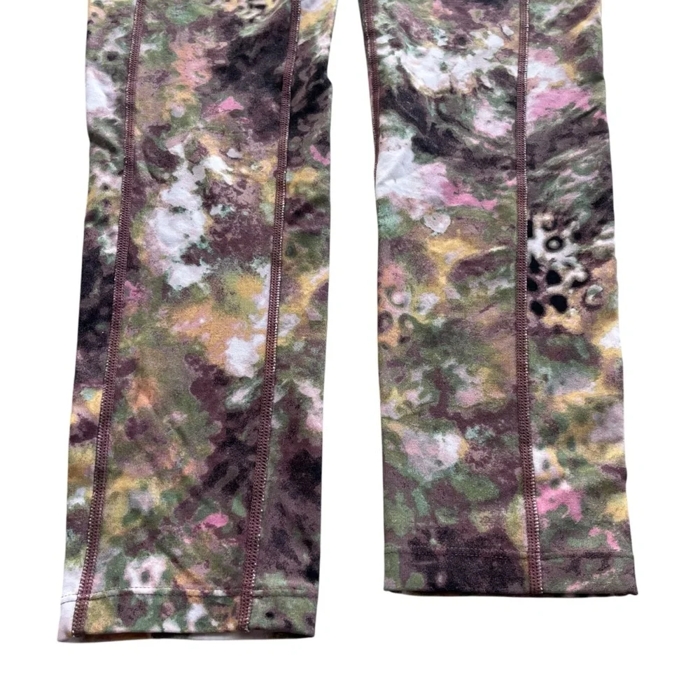Calvin Klein Performance Wick Women’s S Jungle Trek Print High Rise Crop Legging